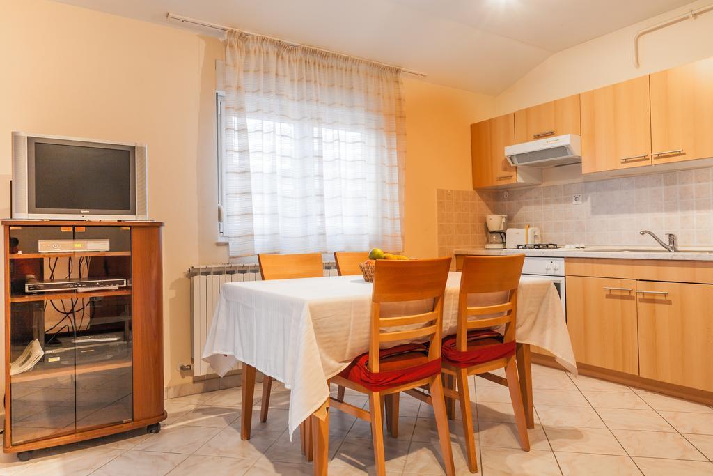 Apartment Aldo Póla Szoba fotó